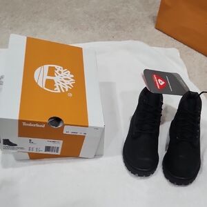 Timberland Classic Black Lace-Up Boots